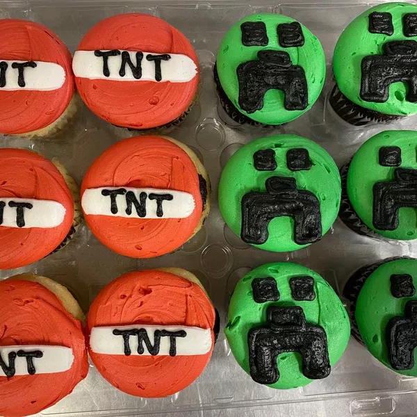 Dozen Minecraft Themed Cupcakes