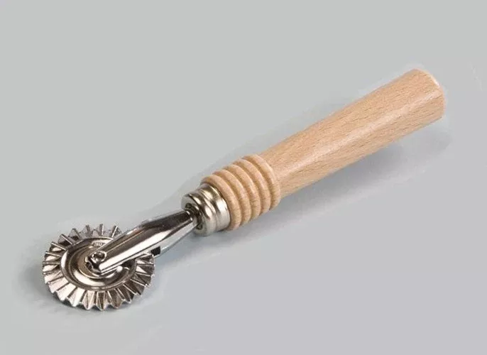 Ravioli Cutter (Large) – V51