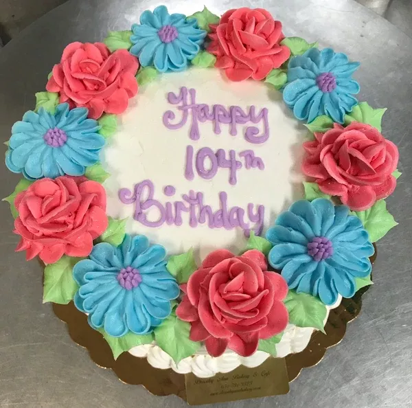 Roses & Daisies Wreath Cake Design 8" Round